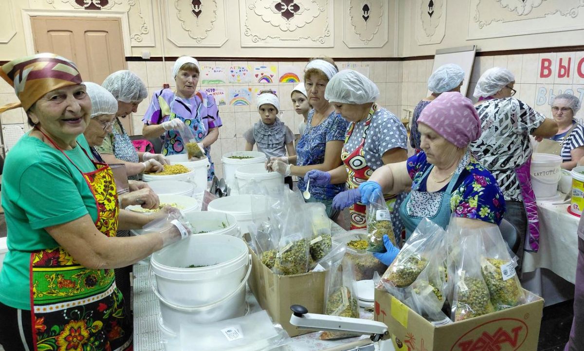 Продукты питания из Вологодской области переданы военнослужащим Продукты питания из Вологодской области переданы военнослужащим