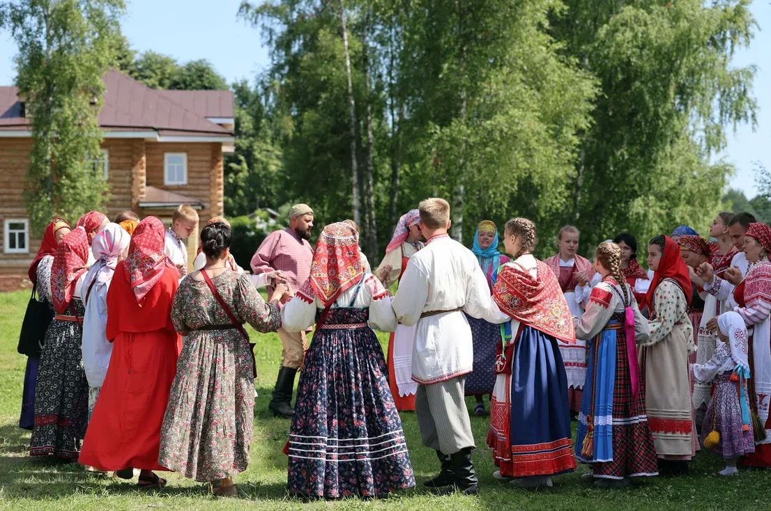Масштабный хоровод станет центральным событием фольклорного фестиваля в Семенково