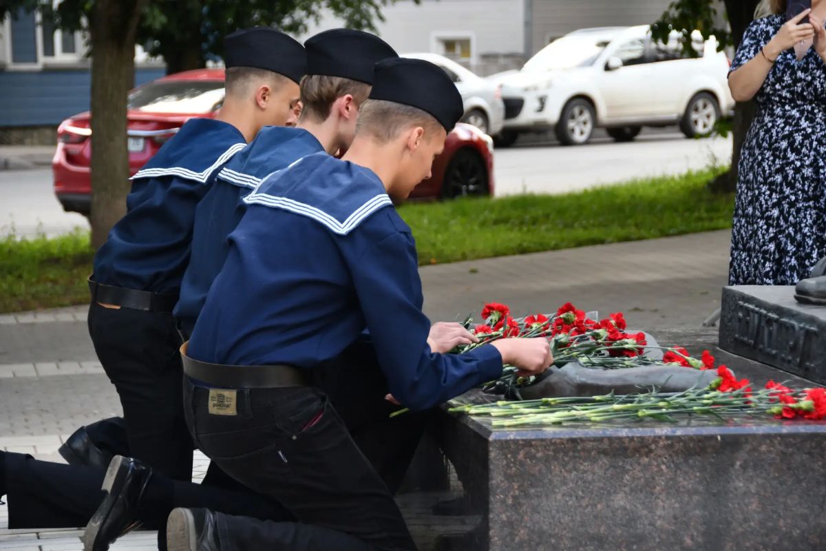 В Вологде почтили память Христофора Леденцова В Вологде почтили память Христофора Леденцова