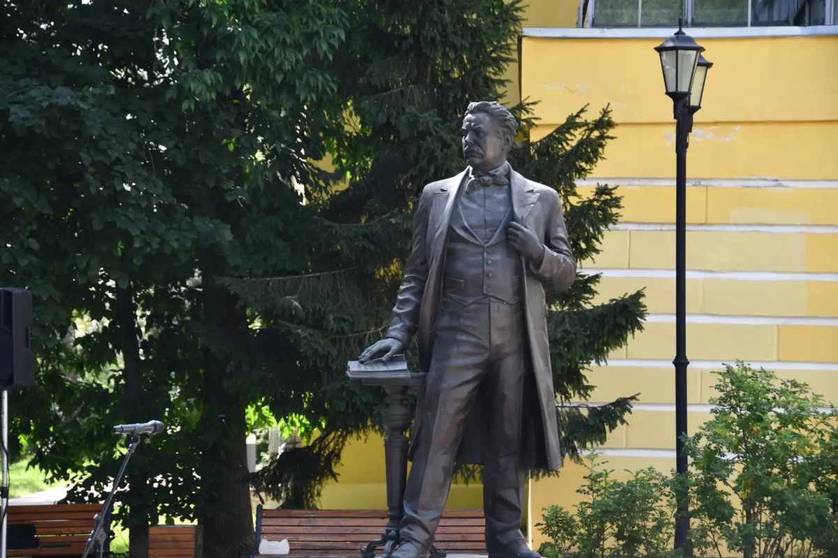 В Вологде почтили память Христофора Леденцова