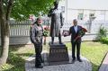Георгий Филимонов: Вместе с Александром Залдастановым (Хирургом) и «Ночными Волками» возложили цветы к памятнику Сталину на территории дома-музея «Вологодская ссылка»