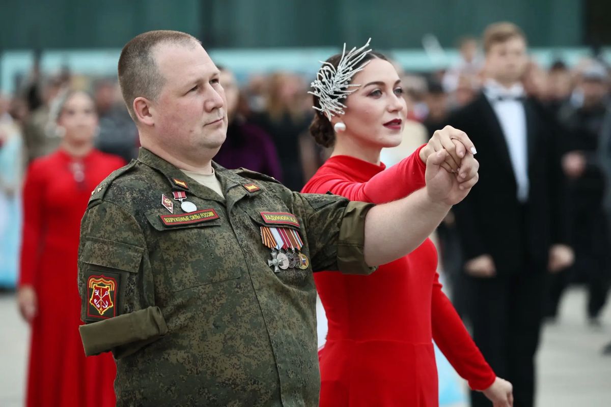 Георгий Филимонов: Масштабное шоу «Вальс Победы» стало кульминацией Всероссийского мотопробега «Москва — Вологда — Кириллов — Ферапонтово» Георгий Филимонов: Масштабное шоу «Вальс Победы» стало кульминацией Всероссийского мотопробега «Москва — Вологда — Кириллов — Ферапонтово»