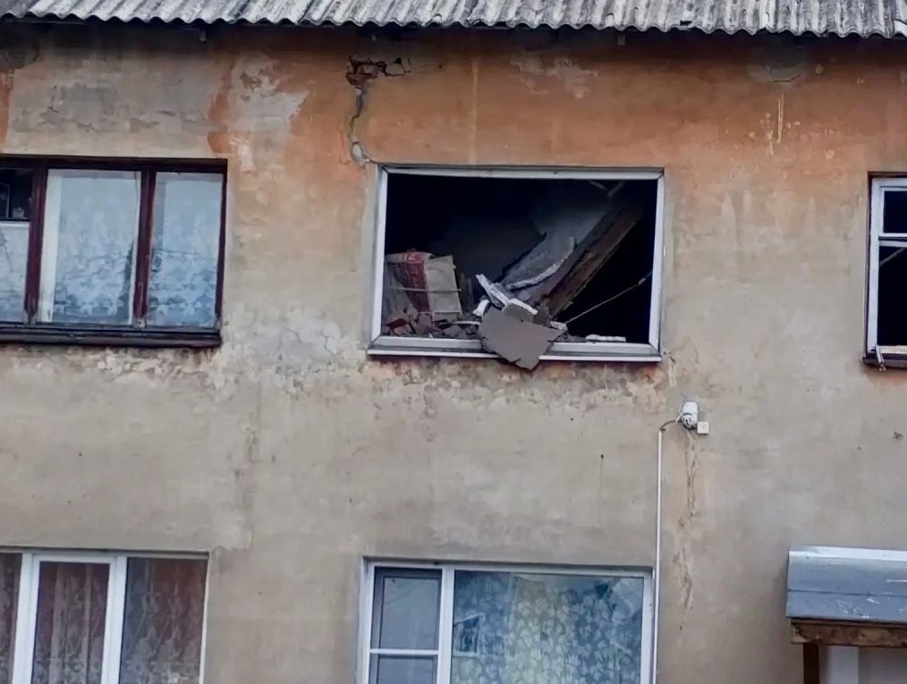 Два человека пострадали из-за хлопка газовоздушной смеси в Вожеге Два человека пострадали из-за хлопка газовоздушной смеси в Вожеге