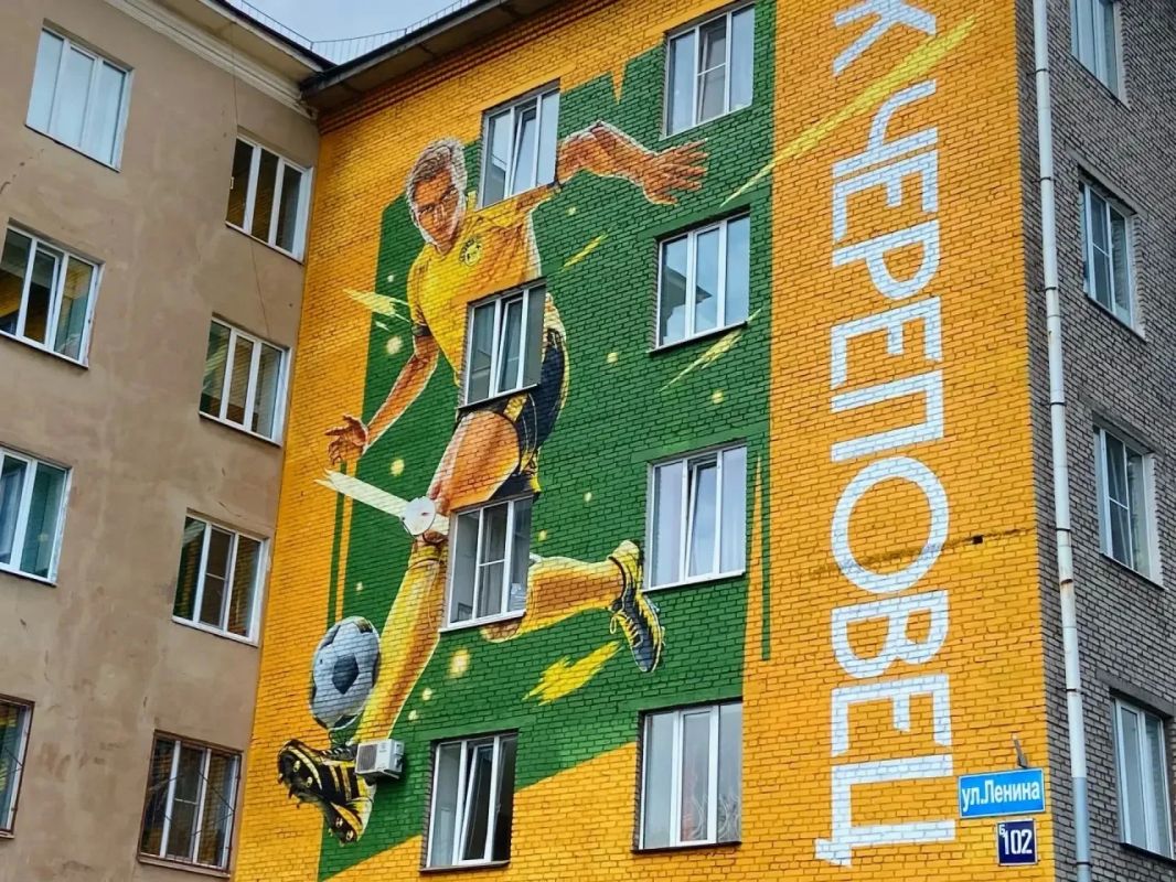 Георгий Филимонов: Ещё пять муралов готовы в Череповце Георгий Филимонов: Ещё пять муралов готовы в Череповце