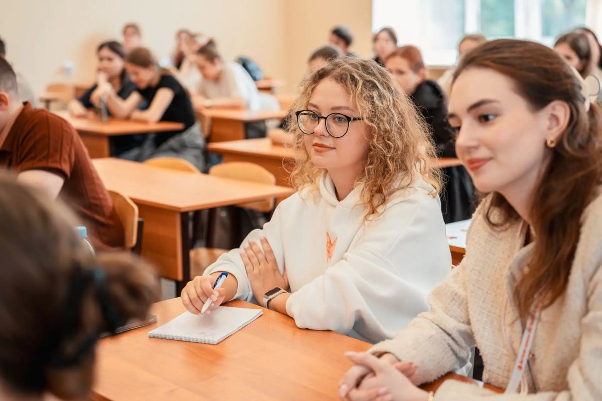 На Вологодчине завершилась первая летняя школа МГИМО На Вологодчине завершилась первая летняя школа МГИМО