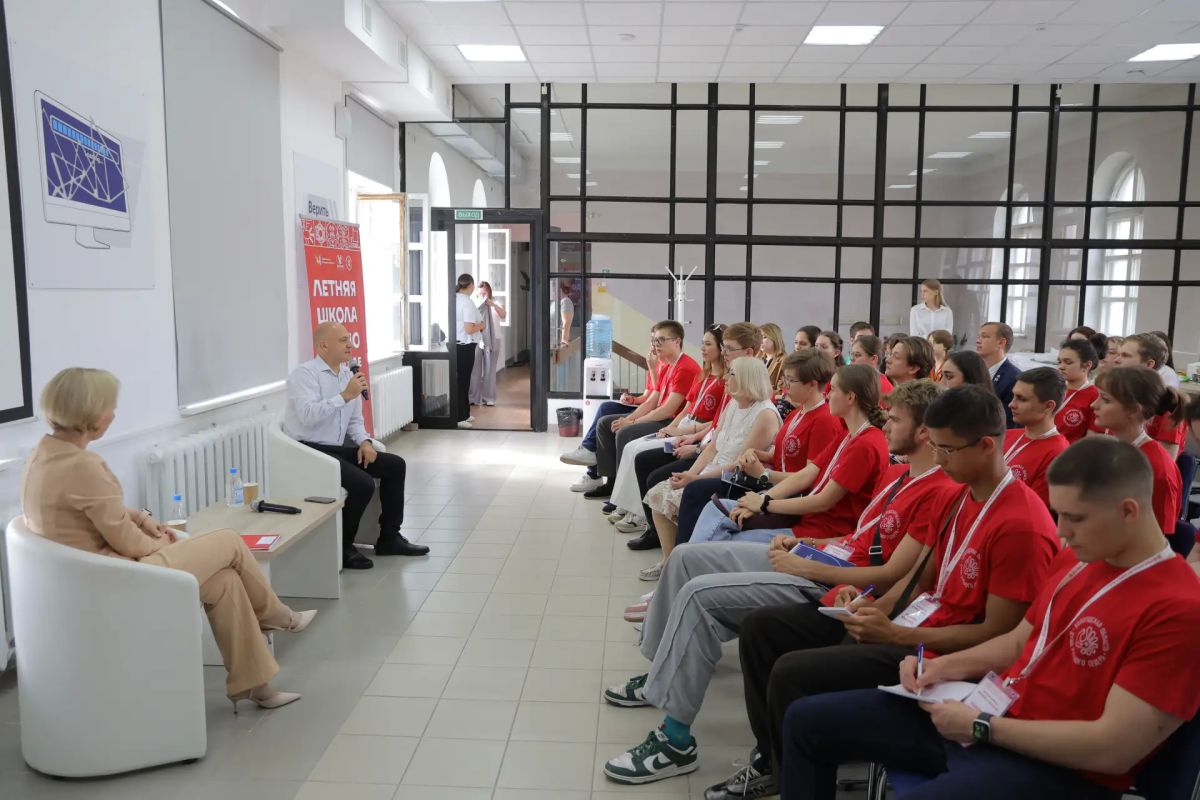 На Вологодчине завершилась первая летняя школа МГИМО На Вологодчине завершилась первая летняя школа МГИМО