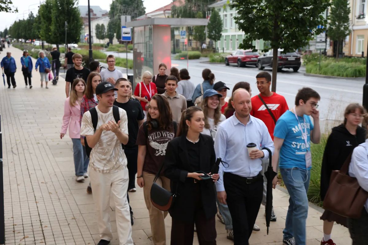 На Вологодчине завершилась первая летняя школа МГИМО На Вологодчине завершилась первая летняя школа МГИМО