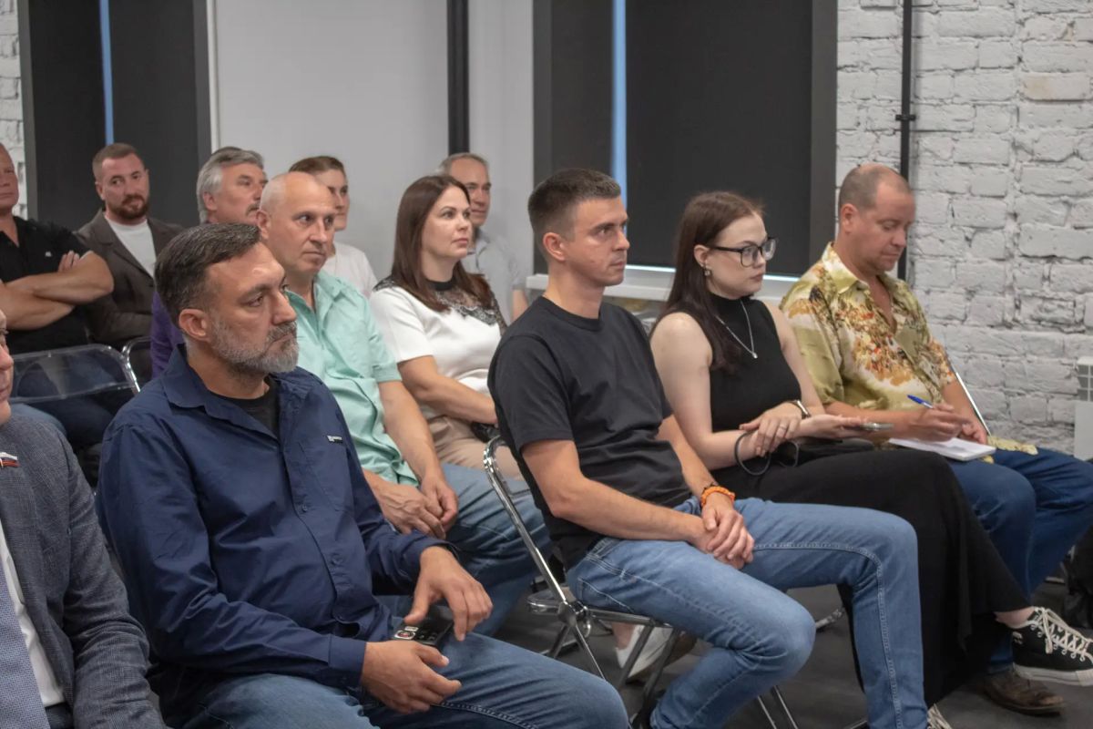 На базе Музея истории Вологодской полиции состоялось торжественное собрание, посвященное 14-летию образования межрегиональной общественной организации «Вологодское общество поисковиков» На базе Музея истории Вологодской полиции состоялось торжественное собрание, посвященное 14-летию образования межрегиональной общественной организации «Вологодское общество поисковиков»