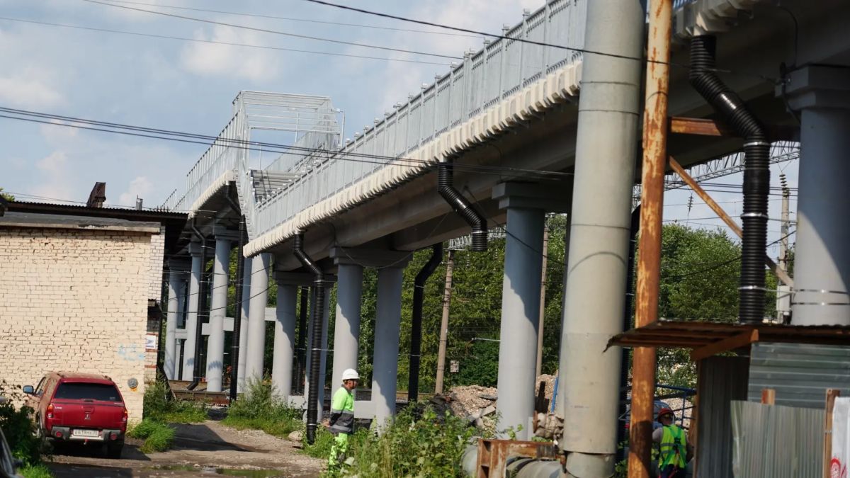 Капремонт пешеходного моста на улице Текстильщиков в Вологде закончат раньше срока Капремонт пешеходного моста на улице Текстильщиков в Вологде закончат раньше срока