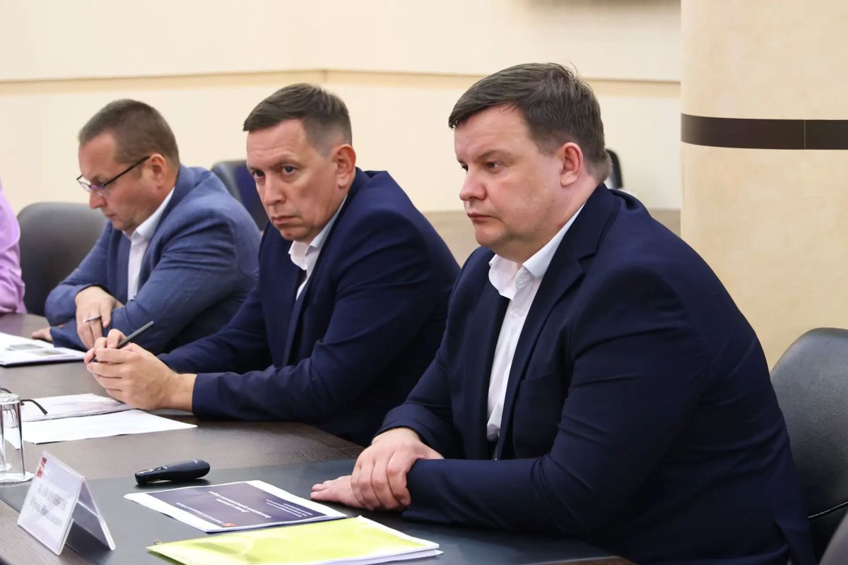 Георгий Филимонов: Провёл рабочее совещание по вопросам развития Кирилловского и Белозерского округов Георгий Филимонов: Провёл рабочее совещание по вопросам развития Кирилловского и Белозерского округов