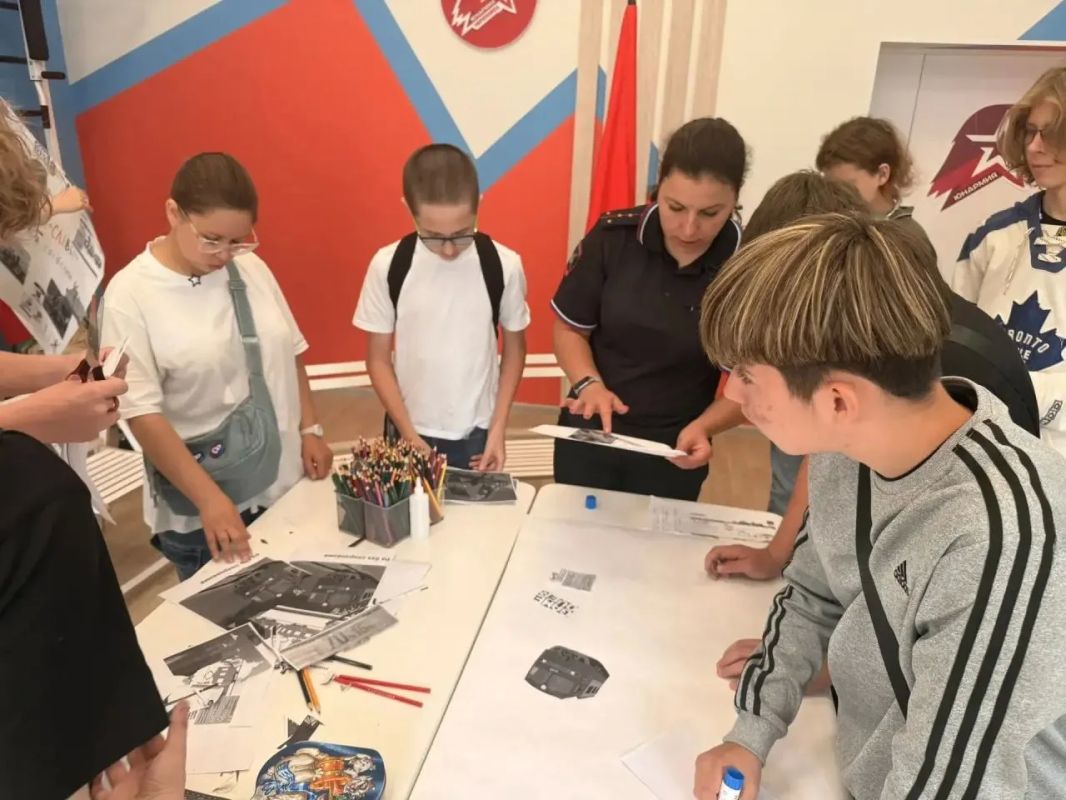 В Череповце прошла "Неделя в армии" и "Шаг вперед" с участием полиции! В Череповце прошла "Неделя в армии" и "Шаг вперед" с участием полиции!