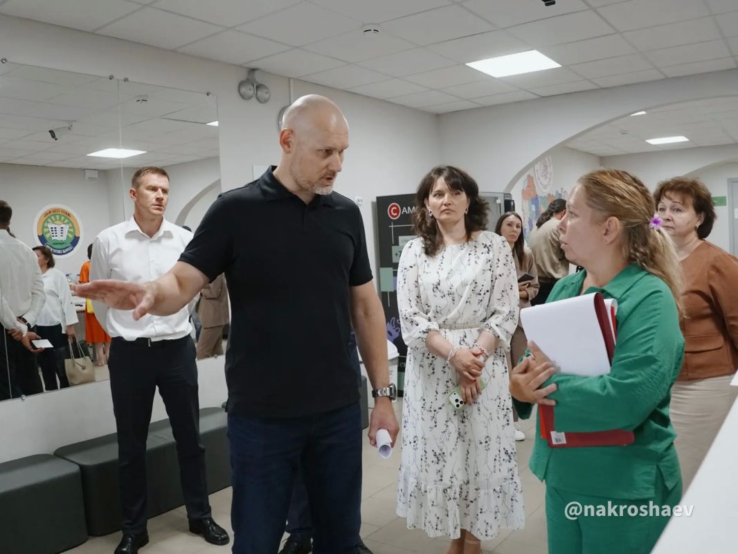 Андрей Накрошаев: Проверяем готовность школ к 1 сентября Андрей Накрошаев: Проверяем готовность школ к 1 сентября