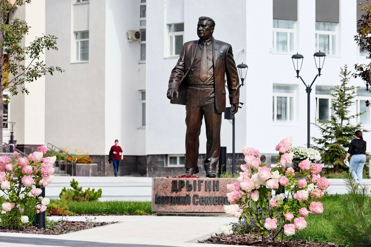 Георгий Филимонов: Вологда преображается шаг за шагом — обновляем городские пространства, делаем их современными, удобными и привлекательными Георгий Филимонов: Вологда преображается шаг за шагом — обновляем городские пространства, делаем их современными, удобными и привлекательными