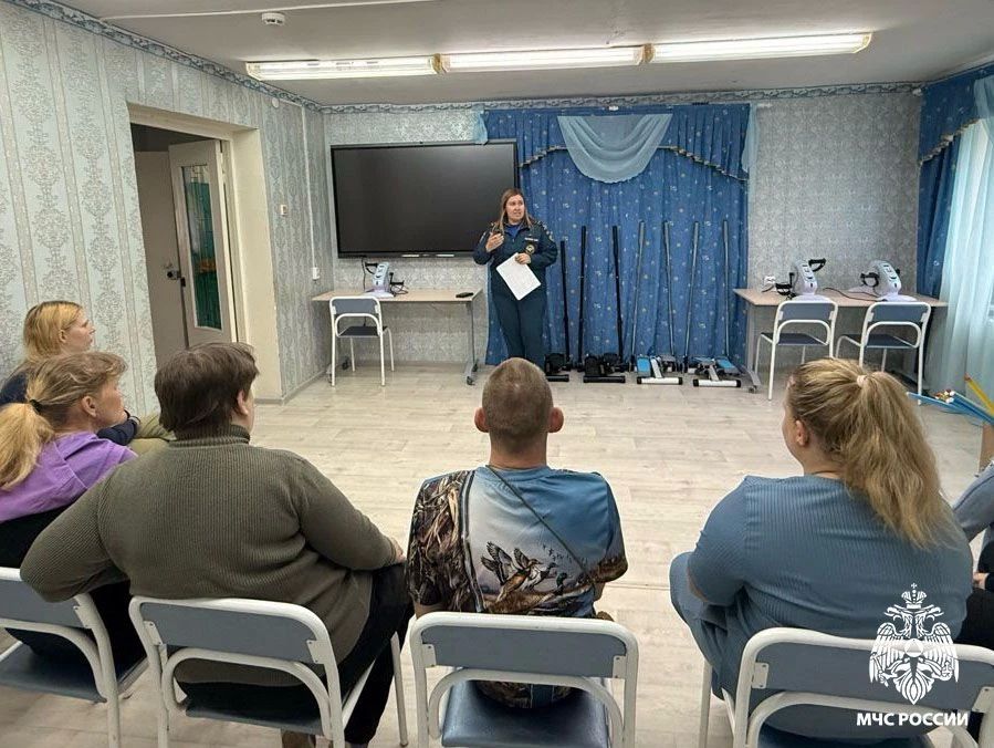 Сотрудники Главного управления провели профилактическое мероприятие в центре социального обслуживания населения Сотрудники Главного управления провели профилактическое мероприятие в центре социального обслуживания населения