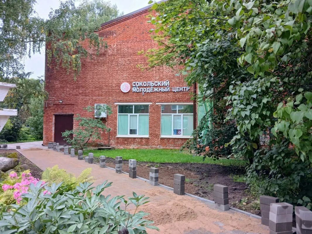 Контрольный выезд по реализации Народной программы «Единой России» прошёл в Соколе Контрольный выезд по реализации Народной программы «Единой России» прошёл в Соколе
