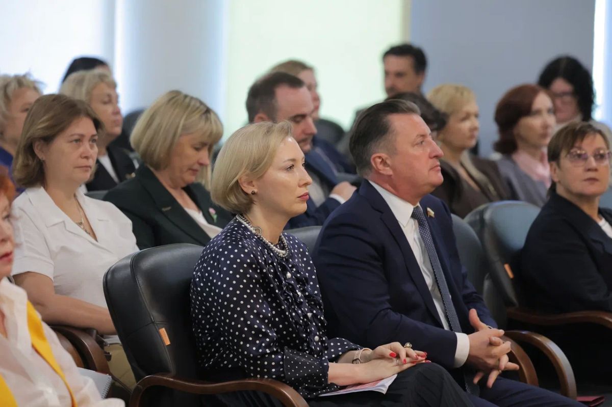 Сегодня в Вологде проходит традиционный Областной педсовет Сегодня в Вологде проходит традиционный Областной педсовет