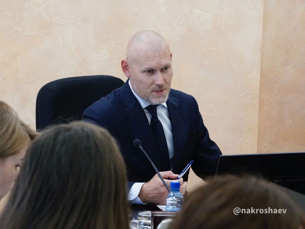 Андрей Накрошаев: Новые возможности для туризма в Череповце: работаем в одной команде с туроператорами Андрей Накрошаев: Новые возможности для туризма в Череповце: работаем в одной команде с туроператорами