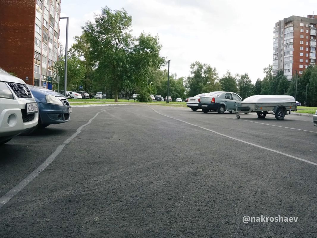 Андрей Накрошаев: Не только двор: обустраиваем подъезды к школам и дополнительную парковку Андрей Накрошаев: Не только двор: обустраиваем подъезды к школам и дополнительную парковку