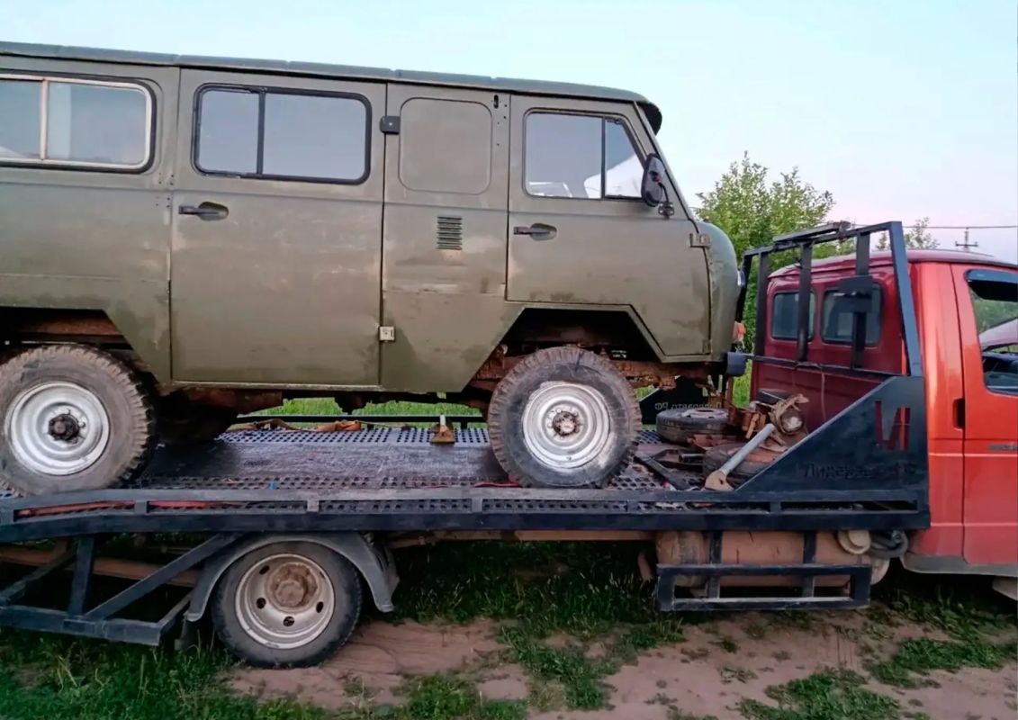 Активисты из Вологодской области отправили очередную партию снаряжения бойцам Активисты из Вологодской области отправили очередную партию снаряжения бойцам