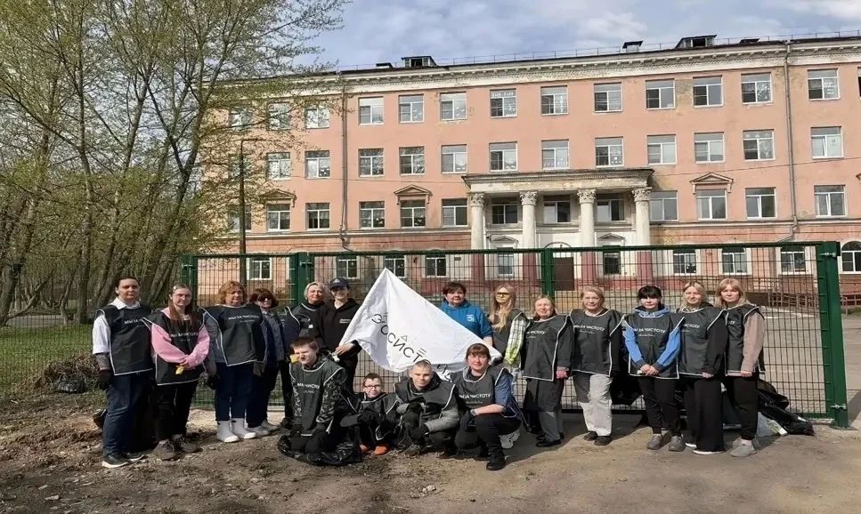 Андрей Накрошаев: В Череповце в 2026 году высадили 5,5 тысяч деревьев и кустарников и провели более 3 тысяч экологических мероприятий Андрей Накрошаев: В Череповце в 2026 году высадили 5,5 тысяч деревьев и кустарников и провели более 3 тысяч экологических мероприятий