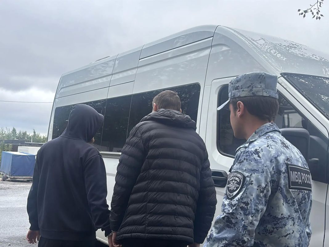 В Череповце принято решение о принудительном выдворении двух иностранных рабочих В Череповце принято решение о принудительном выдворении двух иностранных рабочих