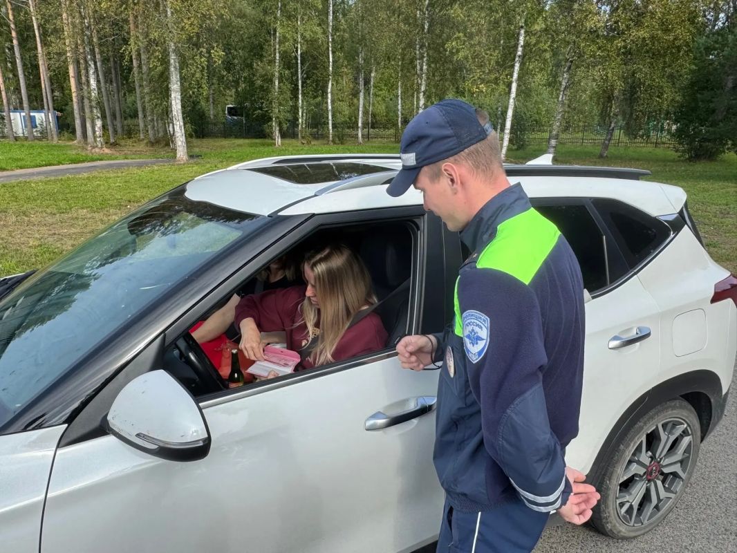 «Родительский патруль» прошёл у нашей кадетской школы «Корабелы Прионежья» «Родительский патруль» прошёл у нашей кадетской школы «Корабелы Прионежья»