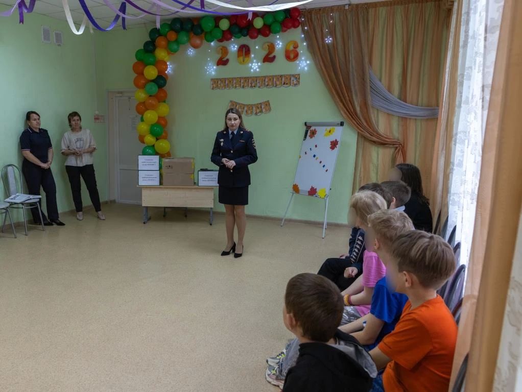Сотрудники УМВД России по Вологодской области приняли участие во Всероссийской благотворительной акции «помоги пойти учиться» Сотрудники УМВД России по Вологодской области приняли участие во Всероссийской благотворительной акции «помоги пойти учиться»