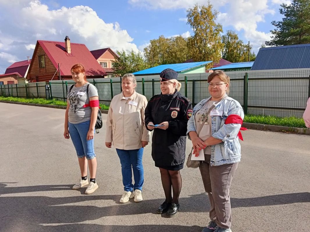 В Грязовецкой школе-интернате для обучающихся с ограниченными возможностями здоровья по зрению прошла «Минутка безопасности» в рамках третьего этапа всероссийского профилактического мероприятия «Внимание — дети!» В Грязовецкой школе-интернате для обучающихся с ограниченными возможностями здоровья по зрению прошла «Минутка безопасности» в рамках третьего этапа всероссийского профилактического мероприятия «Внимание — дети!»