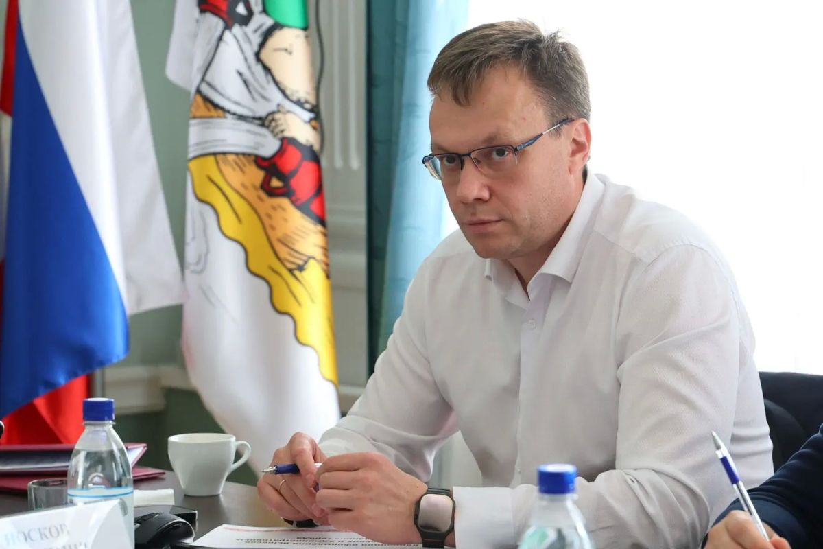 Георгий Филимонов: Завершил визит в Великий Устюг выездным заседанием оргкомитета по подготовке города к 880-летию Георгий Филимонов: Завершил визит в Великий Устюг выездным заседанием оргкомитета по подготовке города к 880-летию