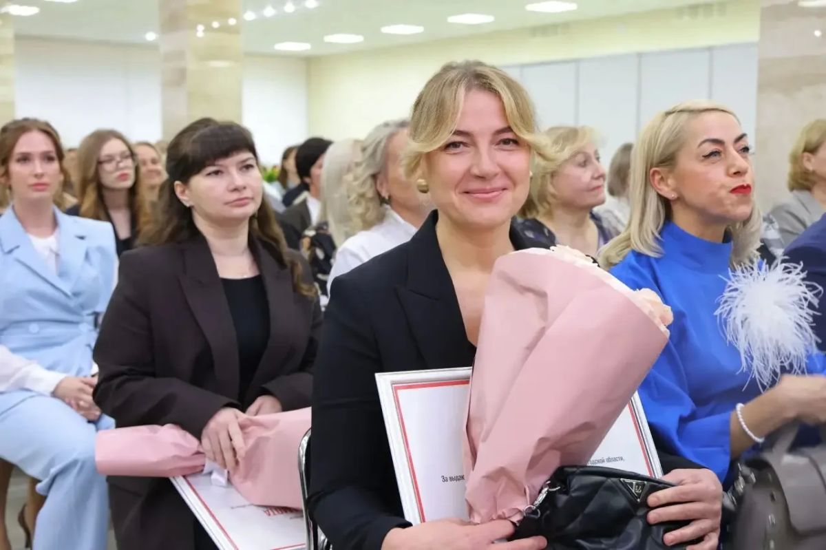 Георгий Филимонов: В День финансиста встретился с представителями финансовой системы Вологодской области Георгий Филимонов: В День финансиста встретился с представителями финансовой системы Вологодской области