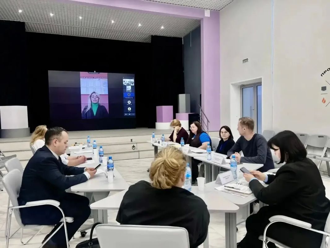 Вологодские школы и Алчевск объединят учебный год общими проектами Вологодские школы и Алчевск объединят учебный год общими проектами