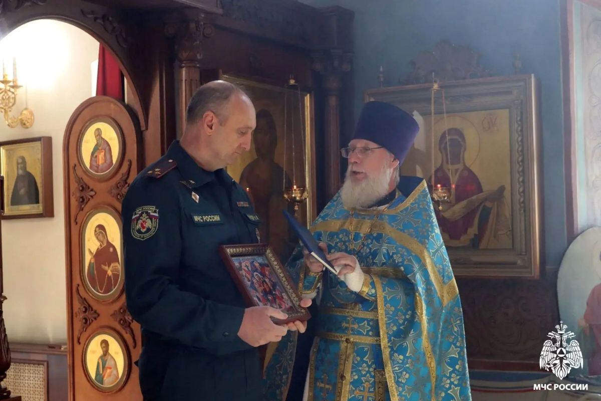 Богу хвала, ближнему защита Богу хвала, ближнему защита