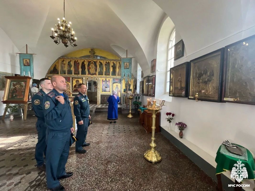 Богу хвала, ближнему защита Богу хвала, ближнему защита