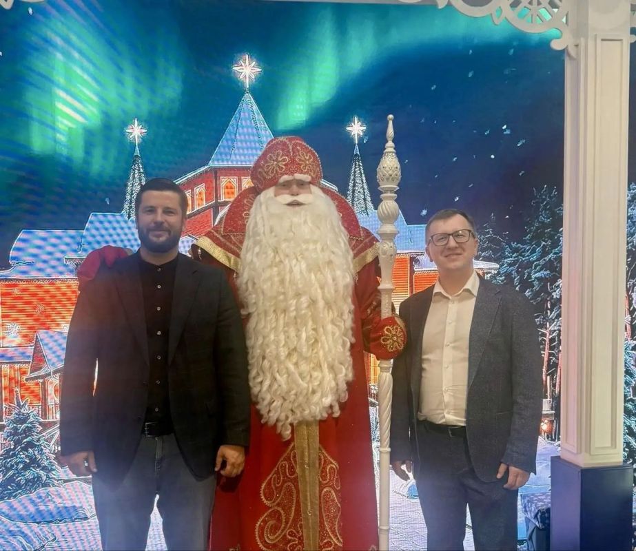 Руководитель Представительства Вологодской области в Санкт-Петербурге Юрий Игоревич Лилеин провёл рабочую встречу с директором Конгрессно-выставочного бюро Санкт-Петербурга Сергеем Сергеевичем Азаренковым