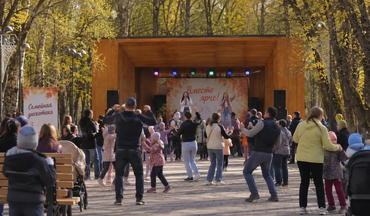 Вологжан приглашают в парк Ветеранов на семейный фестиваль и дискотеку