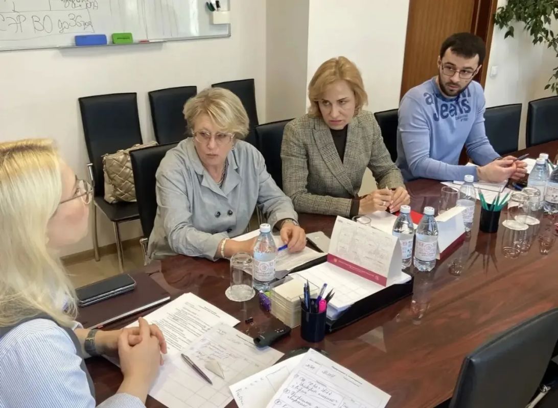 Развитие Вологодского филиала ЯГМУ обсудили на рабочей встрече Развитие Вологодского филиала ЯГМУ обсудили на рабочей встрече