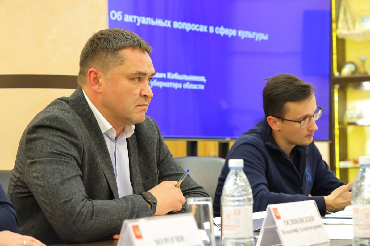 Георгий Филимонов: Провёл совещание по актуальным вопросам в сфере культуры Георгий Филимонов: Провёл совещание по актуальным вопросам в сфере культуры