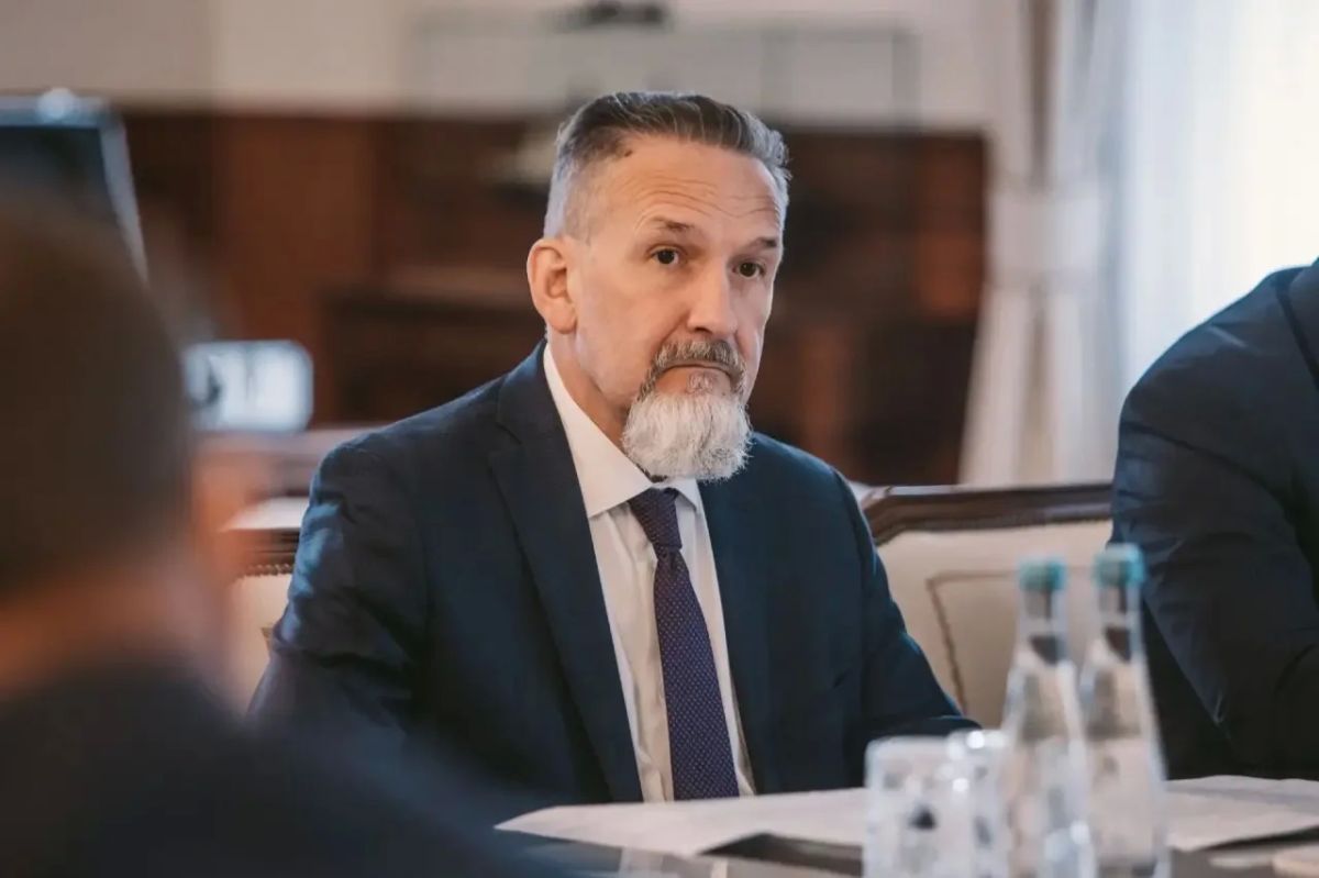 Георгий Филимонов: Сегодня работаю в Москве. Провели встречу с Министром транспорта Российской Федерации Андреем Сергеевичем Никитиным Георгий Филимонов: Сегодня работаю в Москве. Провели встречу с Министром транспорта Российской Федерации Андреем Сергеевичем Никитиным