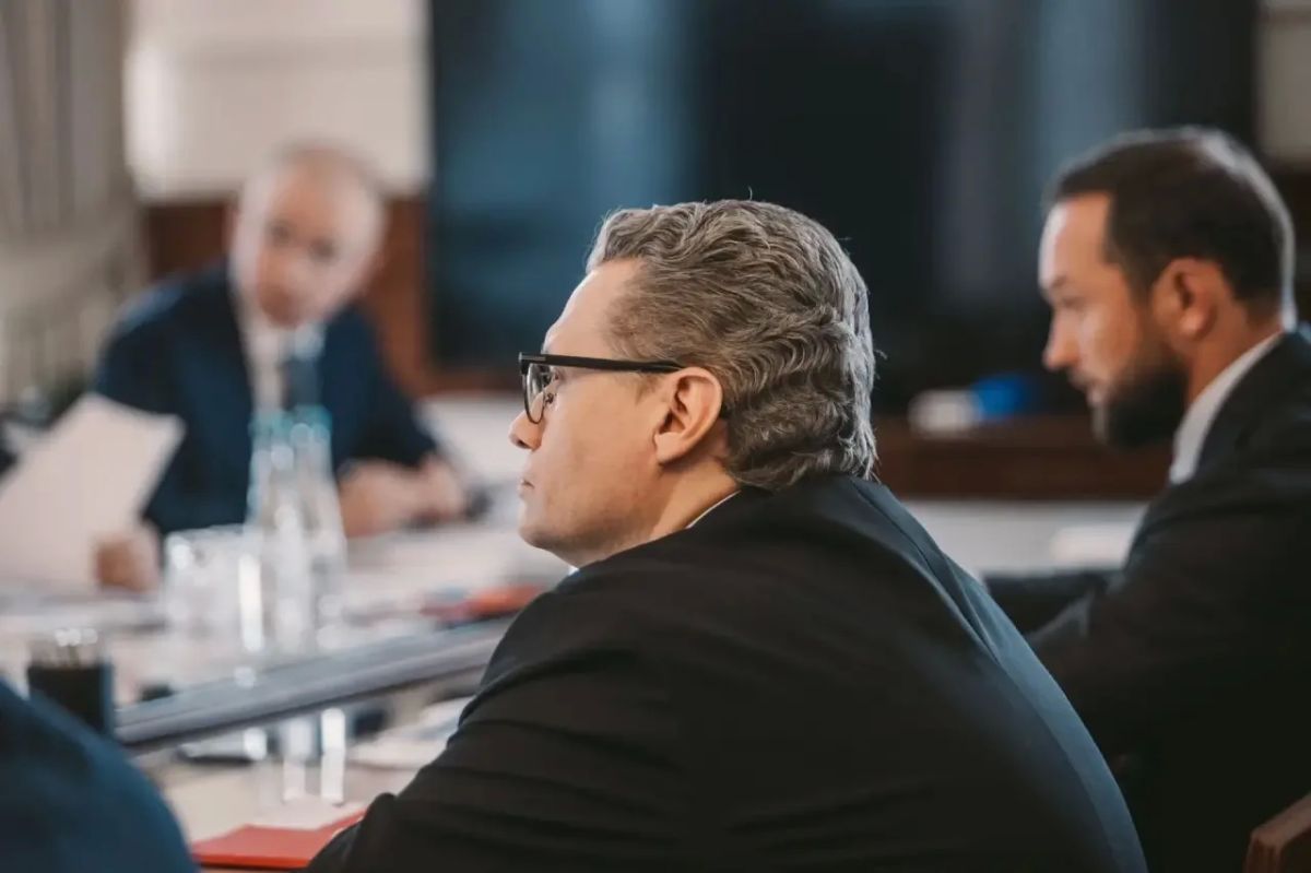 Георгий Филимонов: Сегодня работаю в Москве. Провели встречу с Министром транспорта Российской Федерации Андреем Сергеевичем Никитиным Георгий Филимонов: Сегодня работаю в Москве. Провели встречу с Министром транспорта Российской Федерации Андреем Сергеевичем Никитиным