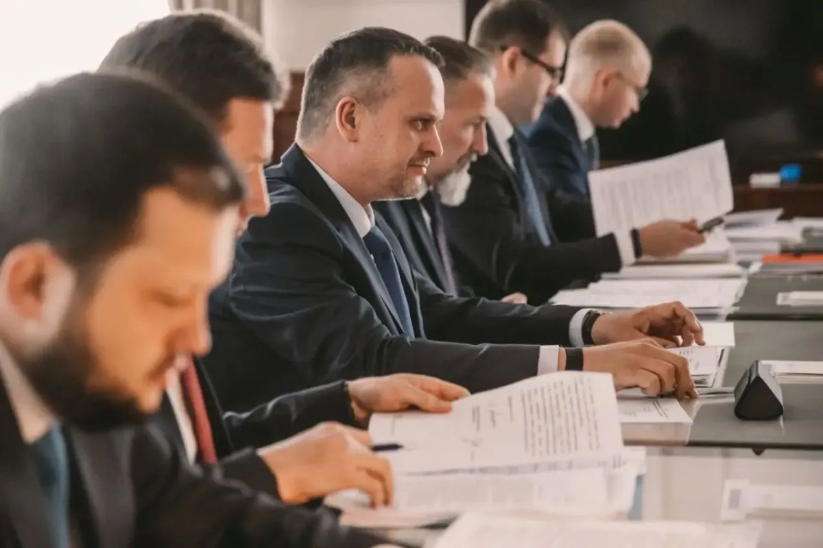 Георгий Филимонов: Сегодня работаю в Москве. Провели встречу с Министром транспорта Российской Федерации Андреем Сергеевичем Никитиным Георгий Филимонов: Сегодня работаю в Москве. Провели встречу с Министром транспорта Российской Федерации Андреем Сергеевичем Никитиным