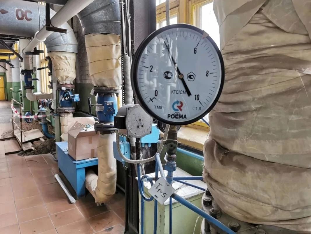 В Соколе продолжают модернизацию системы горячего водоснабжения