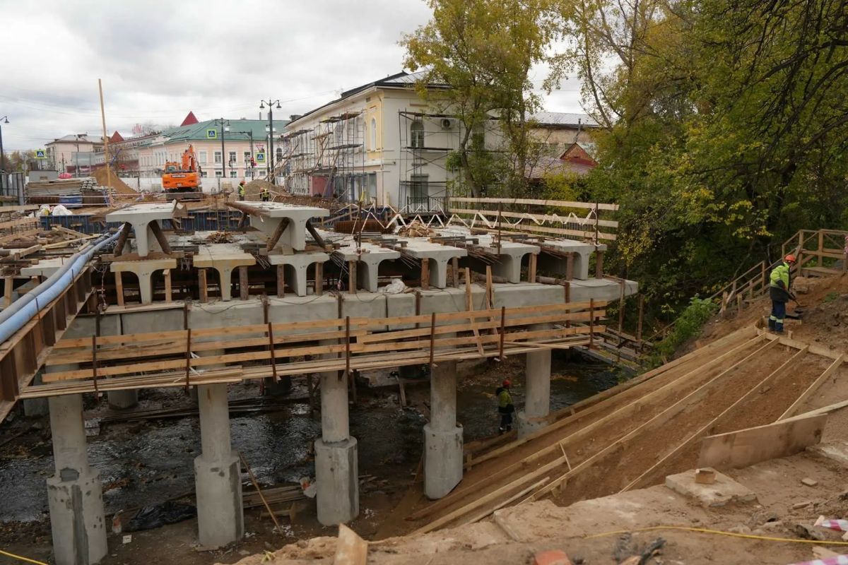 До конца года по Мяснорядскому мосту в Вологде откроют технический проезд