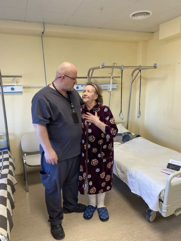 С начала года травматологи Вологодской областной клинической больницы выполнили 65 операций по эндопротезированию коленного сустава С начала года травматологи Вологодской областной клинической больницы выполнили 65 операций по эндопротезированию коленного сустава