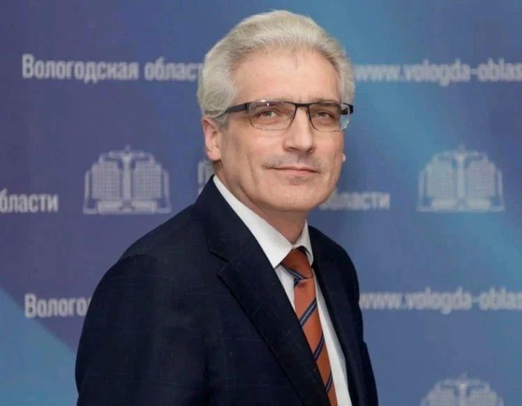 Сенатором Совета Федерации от Вологодской области (от исполнительного органа государственной власти) станет избранный неделю назад на пост председателя Заксобрания региона Сергей Сорокин