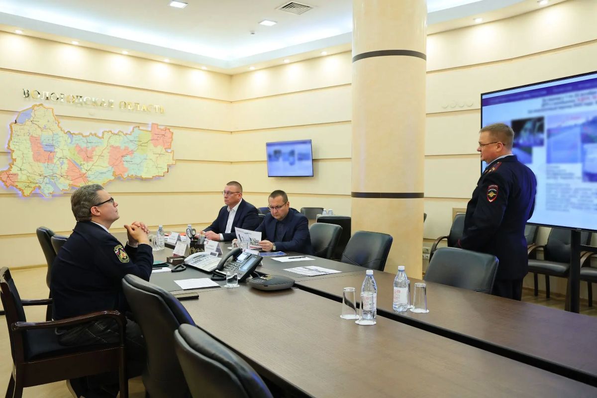 Георгий Филимонов: Провёл профчас по повышению безопасности дорожного движения на Вологодчине Георгий Филимонов: Провёл профчас по повышению безопасности дорожного движения на Вологодчине