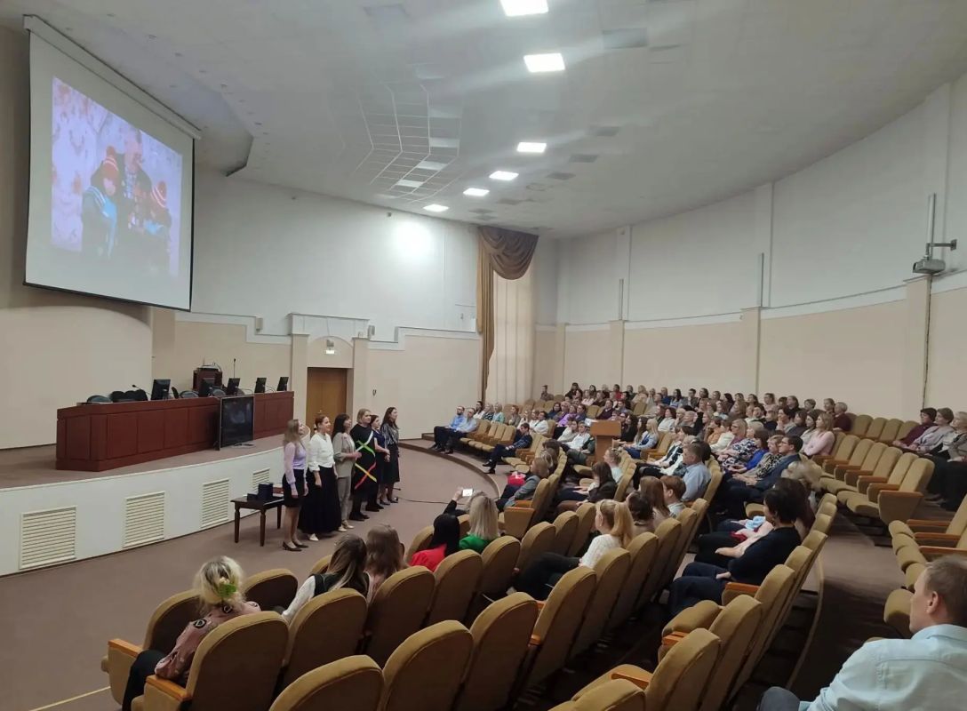 23 октября 2026 года в актовом зале УФК по Вологодской области состоялось торжественное мероприятие, посвящённое сразу ДВУМ важным датам: 103-й годовщине создания контрольно-ревизионных органов Министерства финансов... 23 октября 2026 года в актовом зале УФК по Вологодской области состоялось торжественное мероприятие, посвящённое сразу ДВУМ важным датам: 103-й годовщине создания контрольно-ревизионных органов Министерства финансов...