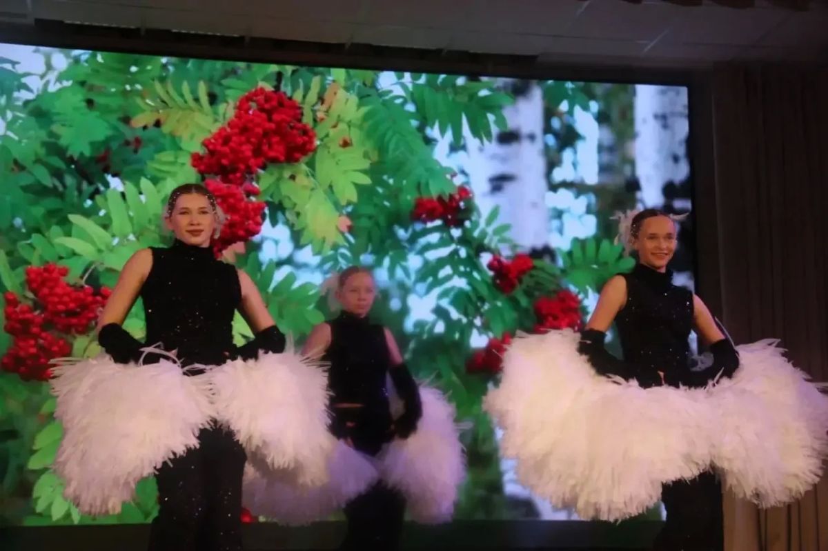 Георгий Филимонов: Новый Дом культуры открылся в посёлке Нижняя Мондома Белозерского округа — программа создания быстровозводимых ДК на этот год завершена Георгий Филимонов: Новый Дом культуры открылся в посёлке Нижняя Мондома Белозерского округа — программа создания быстровозводимых ДК на этот год завершена