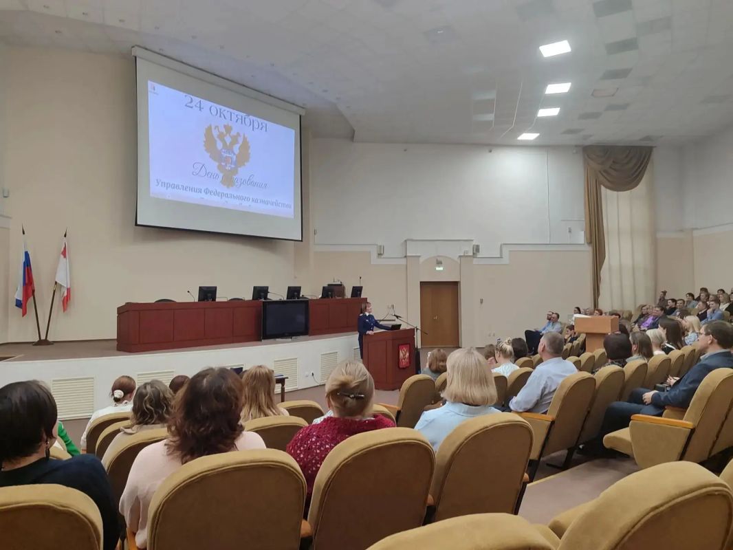 23 октября 2026 года в актовом зале УФК по Вологодской области состоялось торжественное мероприятие, посвящённое сразу ДВУМ важным датам: 103-й годовщине создания контрольно-ревизионных органов Министерства финансов... 23 октября 2026 года в актовом зале УФК по Вологодской области состоялось торжественное мероприятие, посвящённое сразу ДВУМ важным датам: 103-й годовщине создания контрольно-ревизионных органов Министерства финансов...
