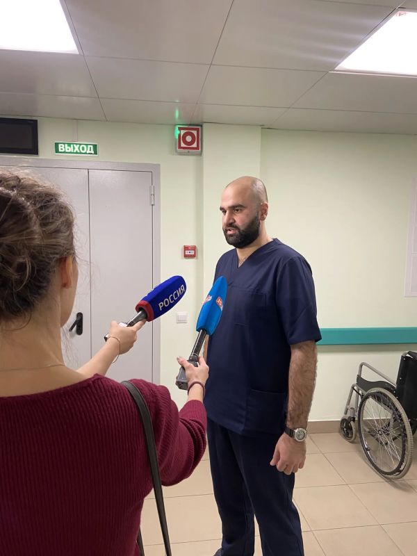 Врачи Вологодской областной клинической больницы выполняют более 30 артроскопий коленного сустава в месяц Врачи Вологодской областной клинической больницы выполняют более 30 артроскопий коленного сустава в месяц